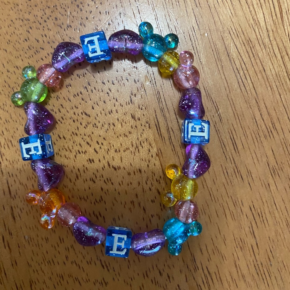 Disney Mickey Mouse Head Beaded Stretch E Bracelet